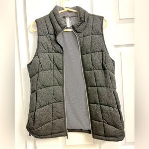 Women’s quilted vest